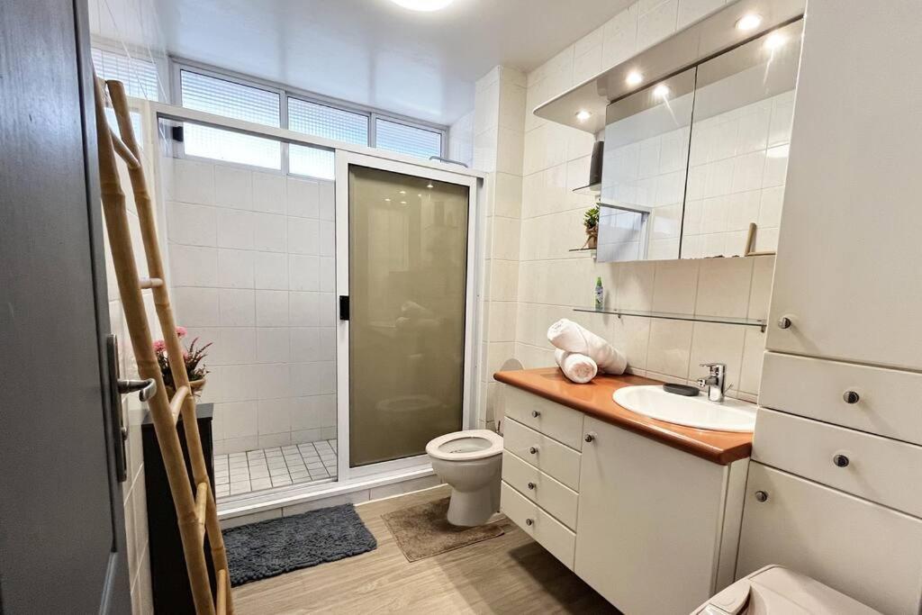 Heipoe Lodge - 6 Min Airport, Wifi, Ac & Parking Papeete  Exteriör bild