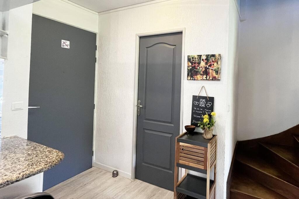 Heipoe Lodge - 6 Min Airport, Wifi, Ac & Parking Papeete  Exteriör bild